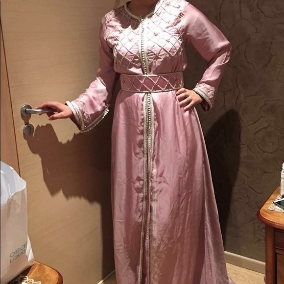 Caftan maroccaine - Picture 1 of 3